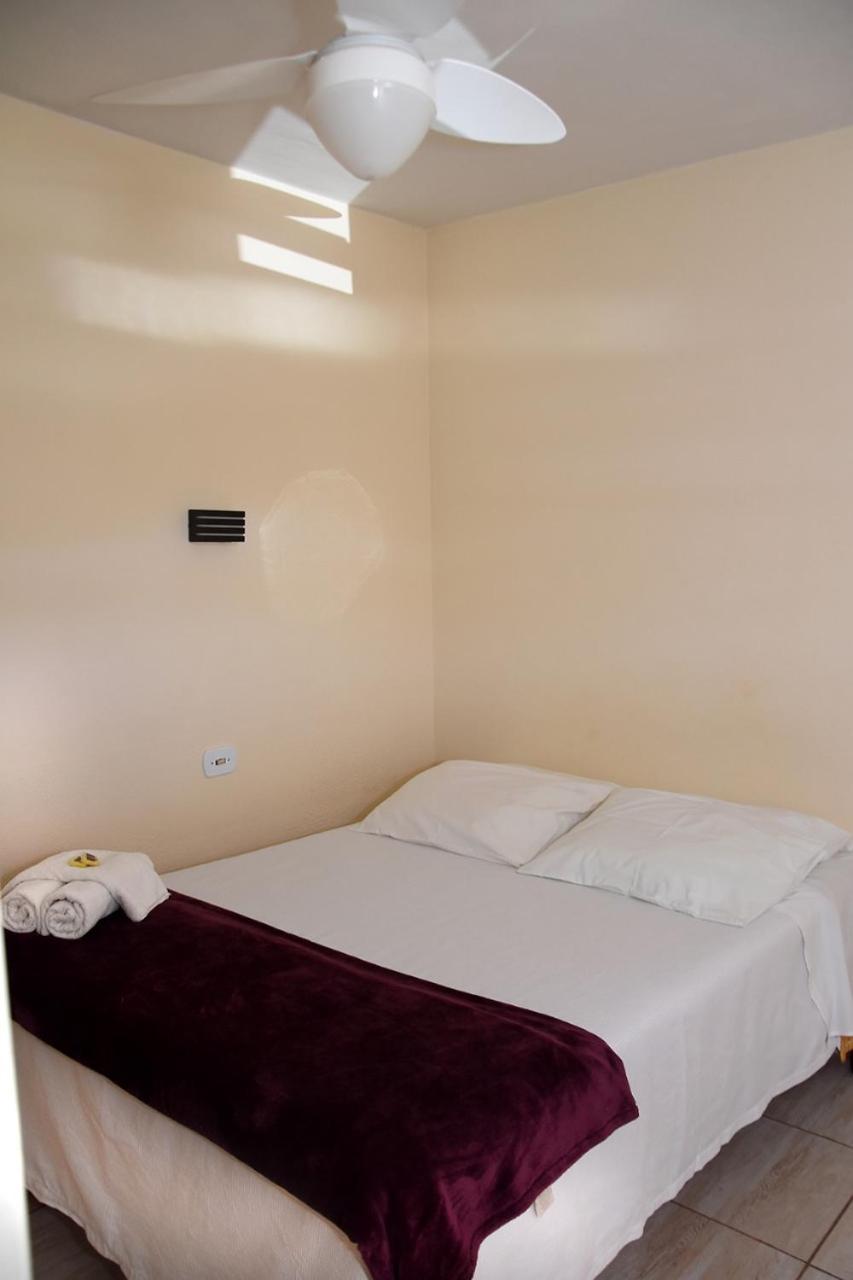 Caminito Hotel Santo Antonio do Pinhal Bilik gambar