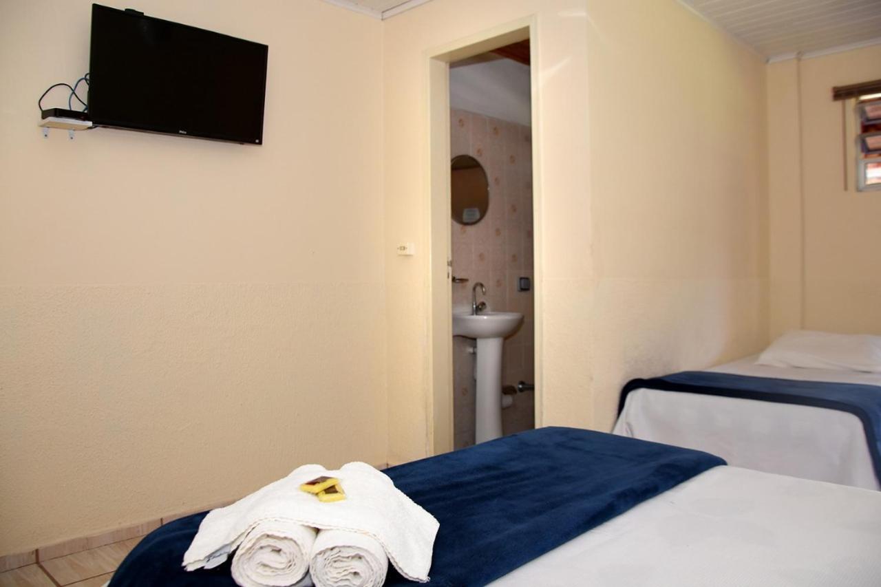 Caminito Hotel Santo Antonio do Pinhal Bilik gambar
